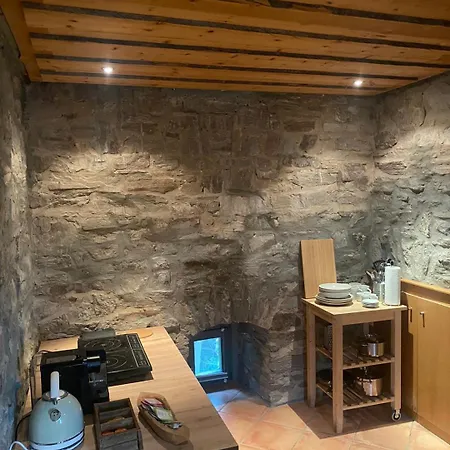 Hallgarter Zange Bed & Breakfast