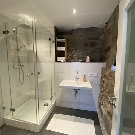 Bed & Breakfast Hallgarter Zange