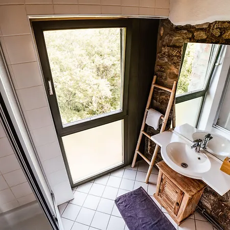 Hallgarter Zange Alojamento de Acomodação e Pequeno-almoço Oestrich-Winkel