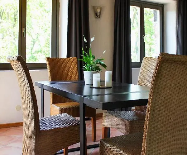 Hallgarter Zange Frühstückspension Oestrich-Winkel