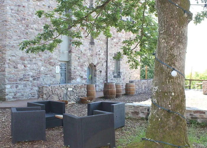 Frühstückspension Hallgarter Zange 3*